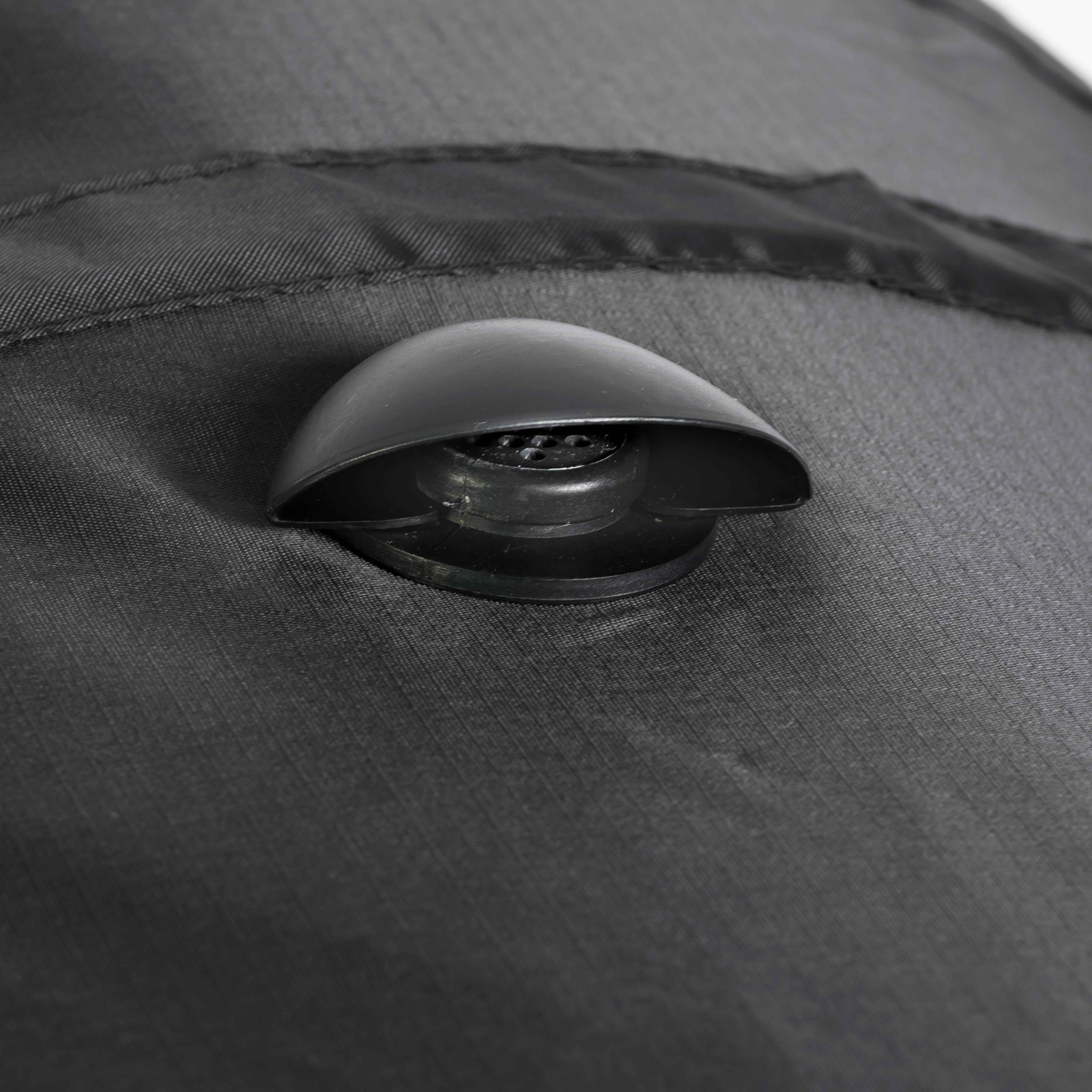 Funda negra para barbacoa redonda Ø67 x 80 cm