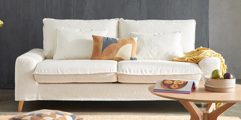 Sofá con revestimiento de tela