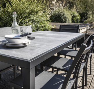 ¿Cómo limpiar los muebles de jardín de aluminio?