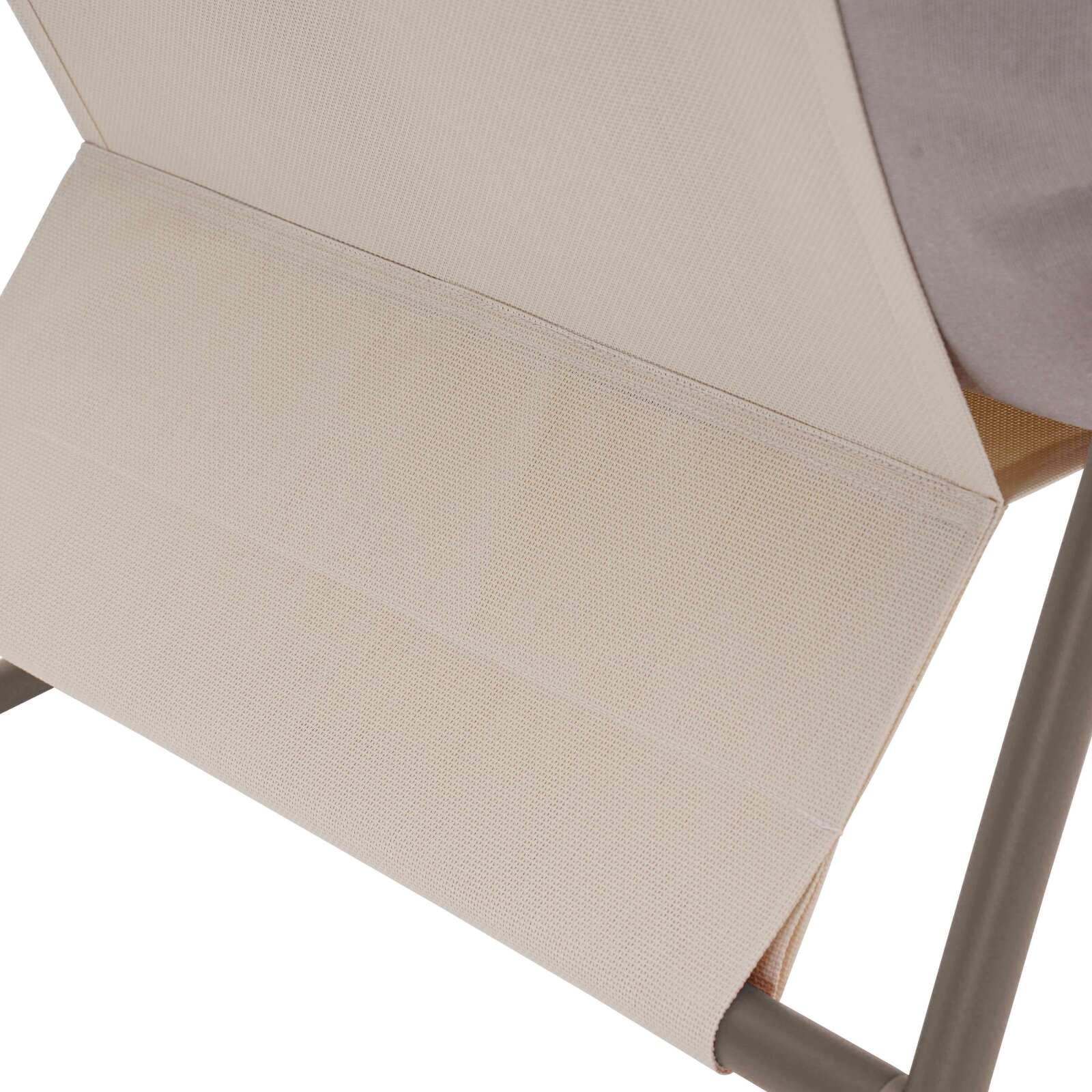 Mueble de jardín metálico de 4 plazas con 1 sofá, 2 sillones y mesa de centro.