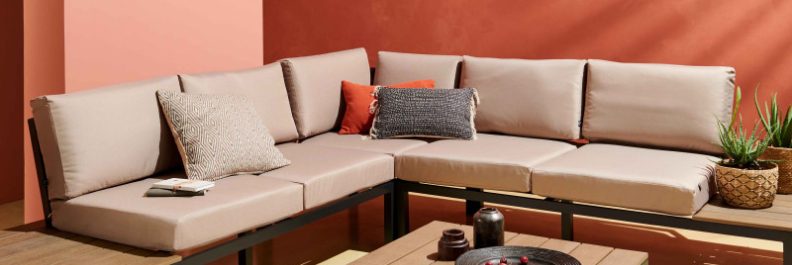 Foto de muebles bajos de jardín